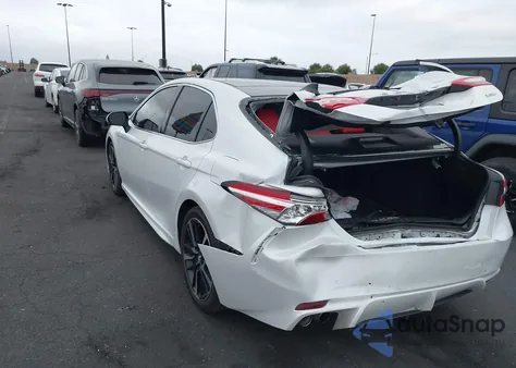 2020 Toyota Camry Xse V6 из США, поврежденный, VIN 4T1KZ1AK9LU038145